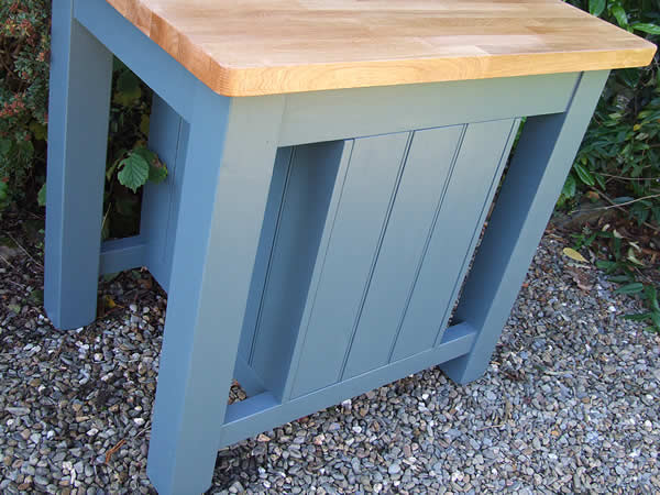 small freestanding kitchen island in farrow &amp; ball inchyra blue with oak worktop