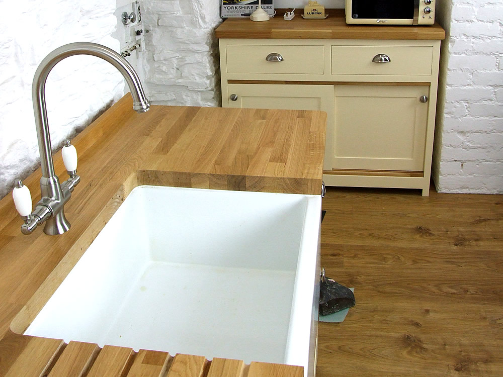 Freestanding Belfast Sink Cabinets